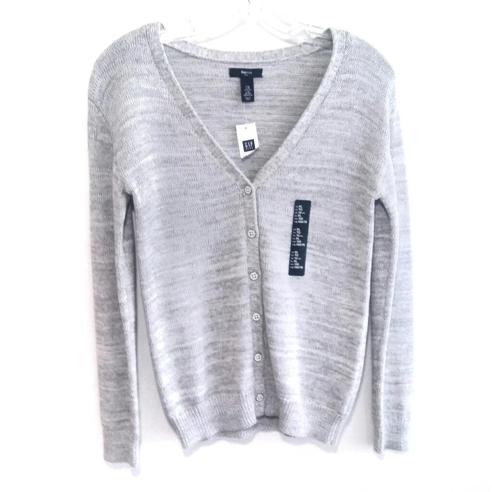 New! 𝅺GAP Kids XL Light Gray Cardigan Sweater